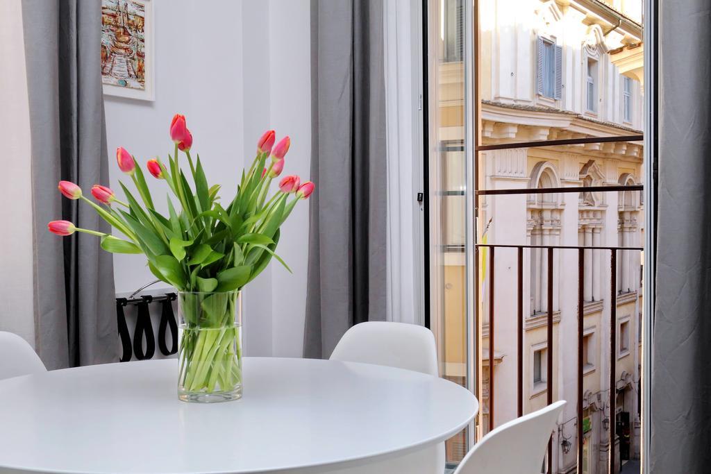 Propaganda Suites Rome Bagian luar foto